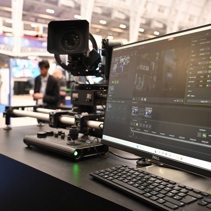 Computer with Slideye motion control software and ORION Slider with SR-1 Camera head for videography